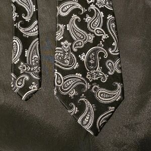 Michael Kors Tie Classic Width and Length